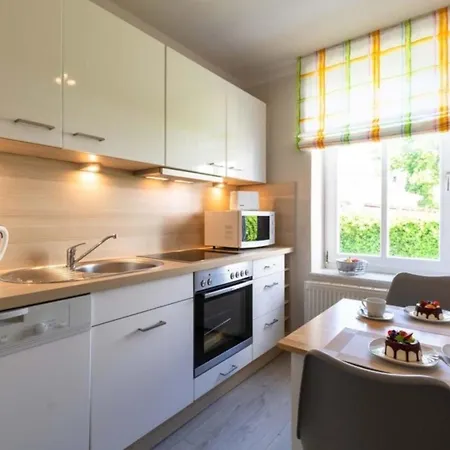 Apartment Iduna No 10 - Eg Mit Balkon Nach Osten Binz